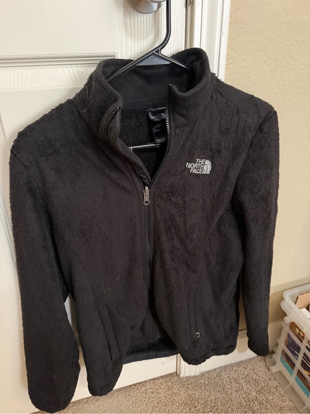 The North Face Women’s Black Fleece Jacket